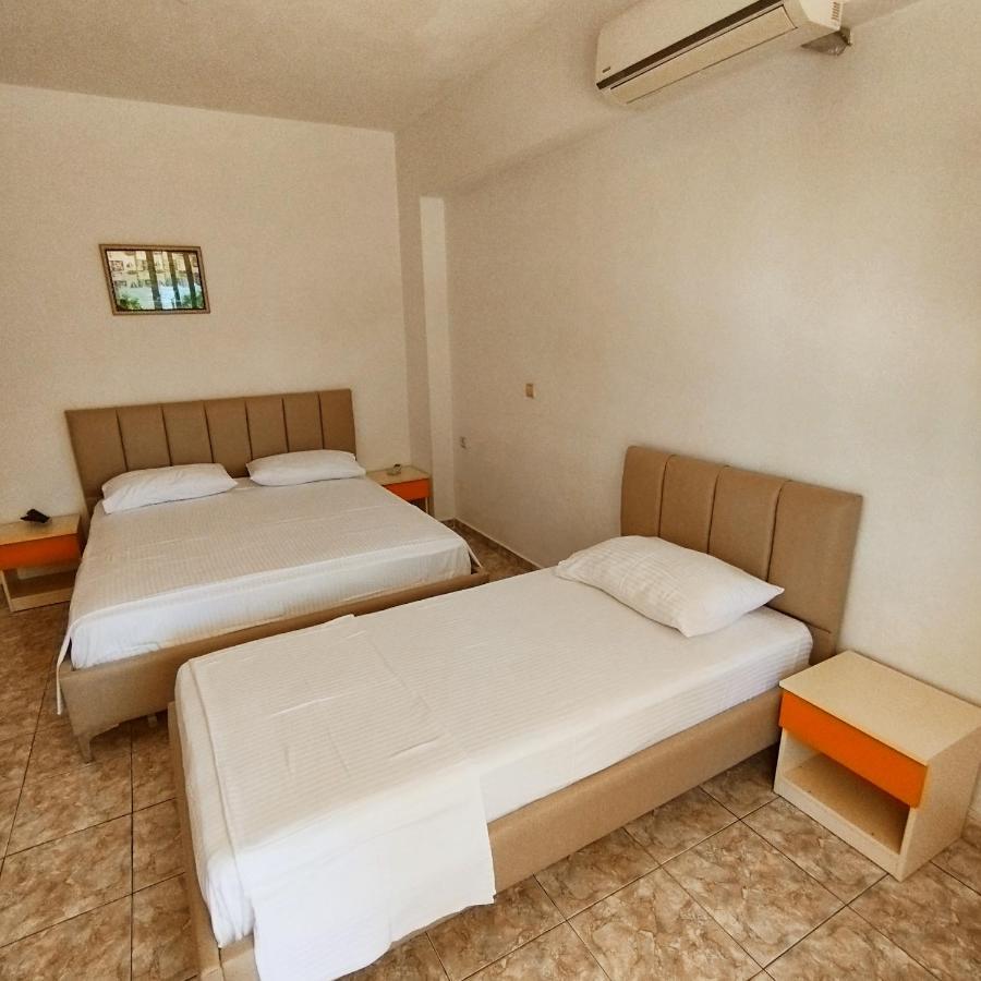 Mejdi Apartments Sarandë Exteriér fotografie