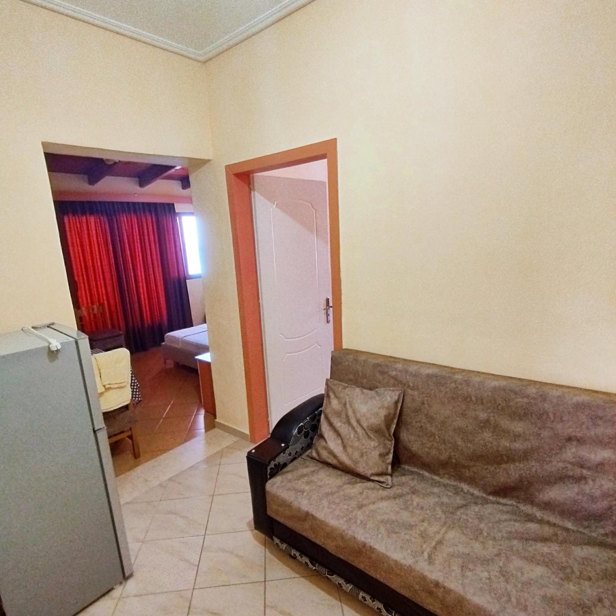 Mejdi Apartments Sarandë Pokoj fotografie