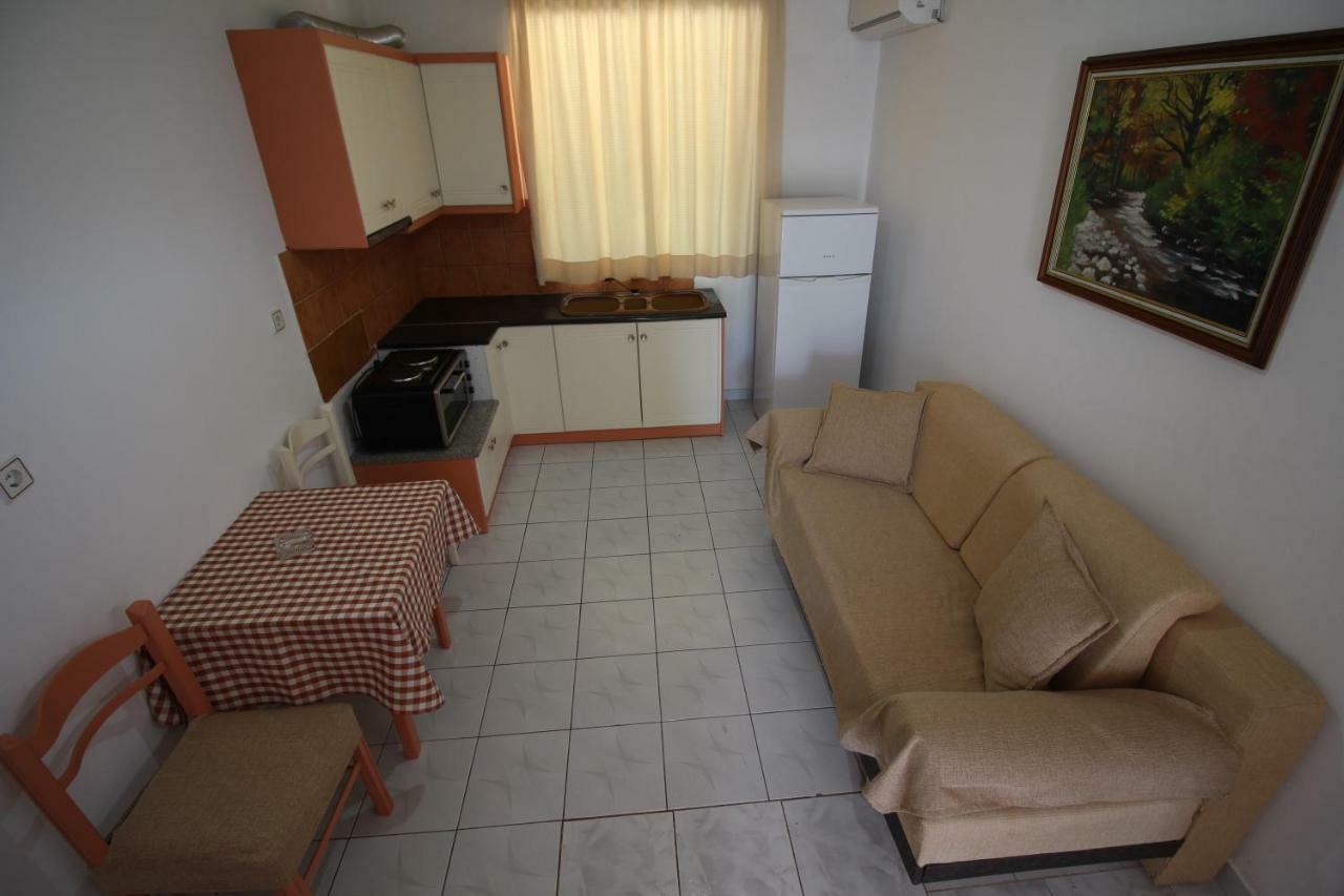Mejdi Apartments Sarandë Exteriér fotografie